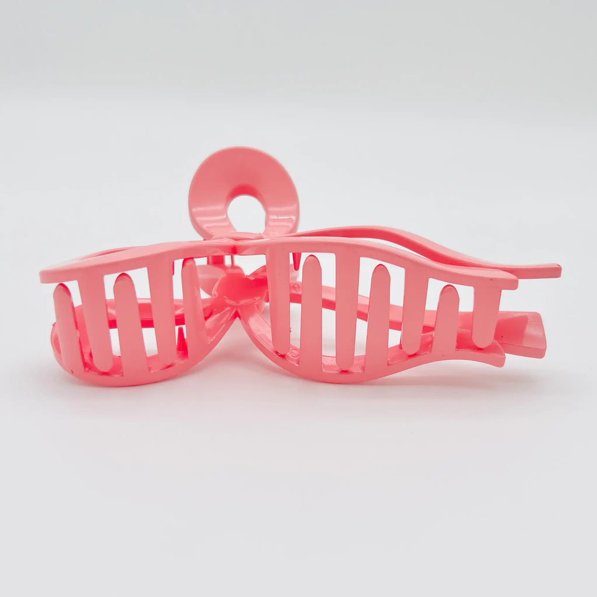 Versatile pink bow hair claw clip