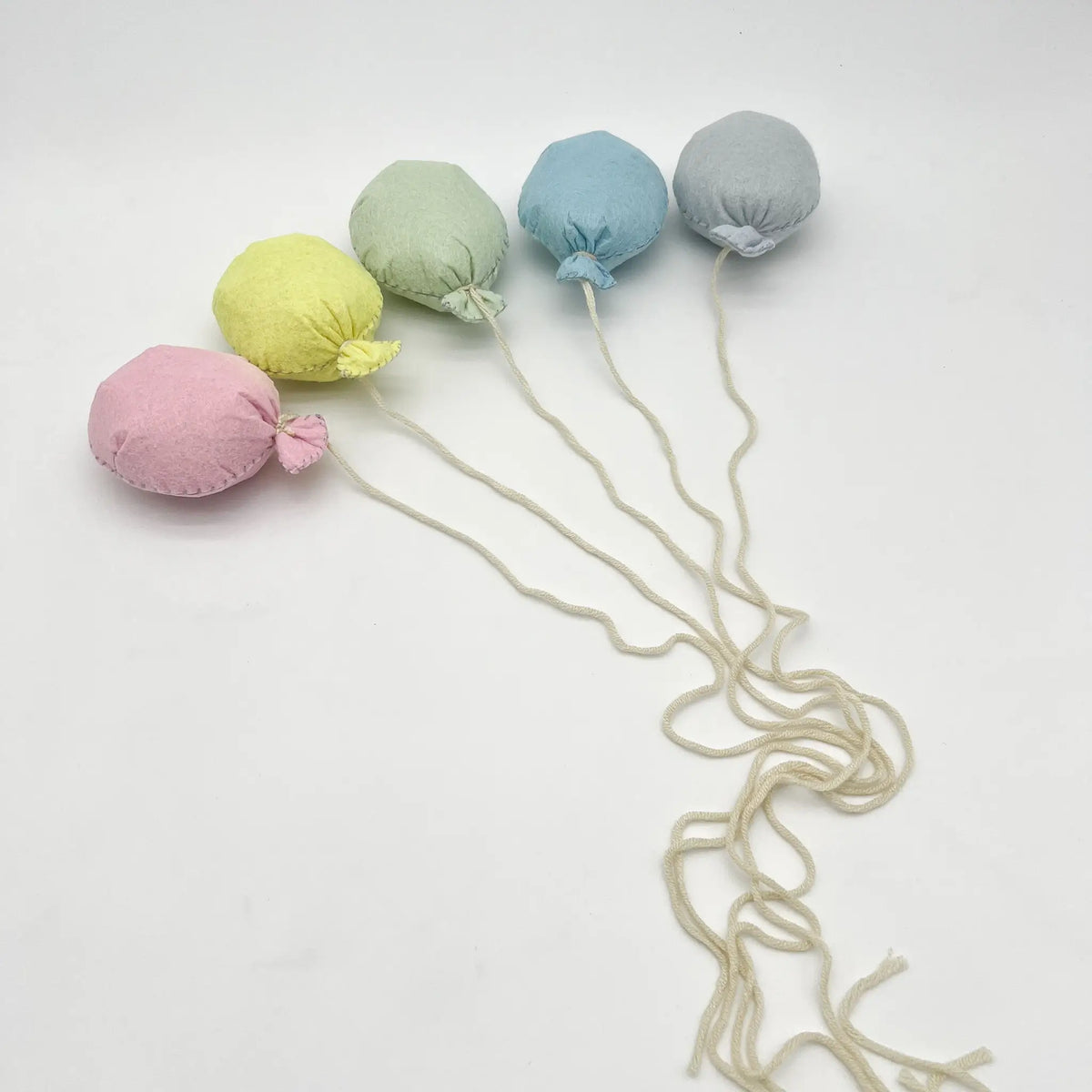 Charming felt balloon prop for creative photoshoots